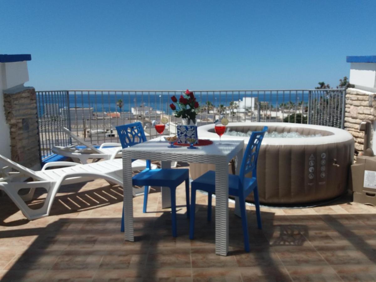 Aparthotel Riflesso Sul Mare Marina di Mancaversa Zewnętrze zdjęcie